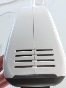 Handmixer Philips HR3741/00 Kühlung Ausblas-Schlitze
